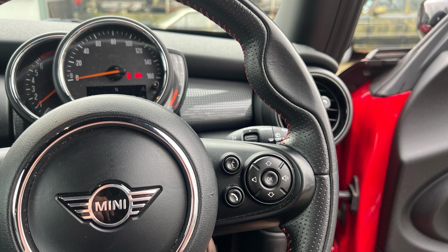 Used MINI Hatch 2019 for sale - 77439836: Photo 18