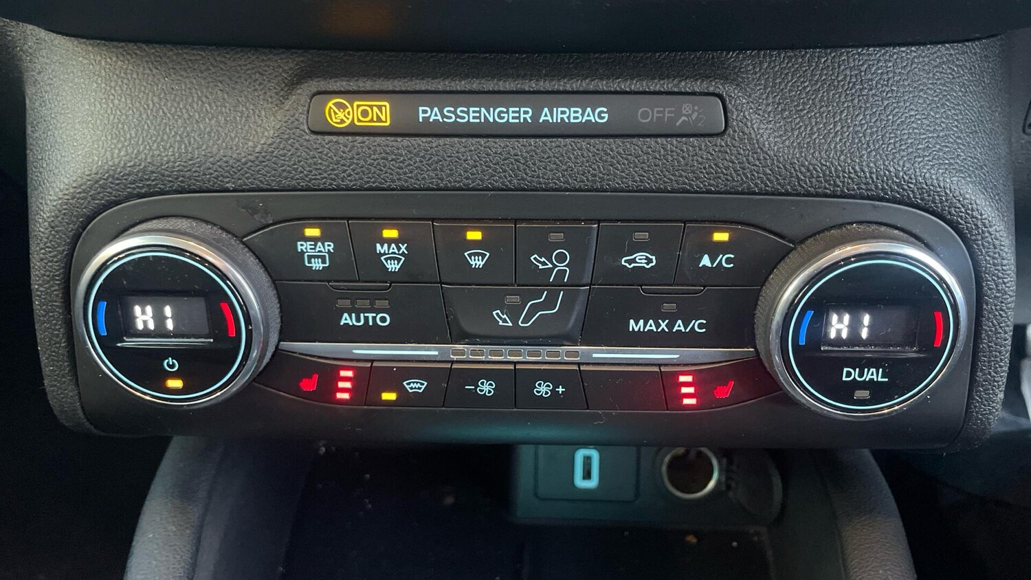 Used Ford Focus 2020 for sale - 76832418: Photo 19