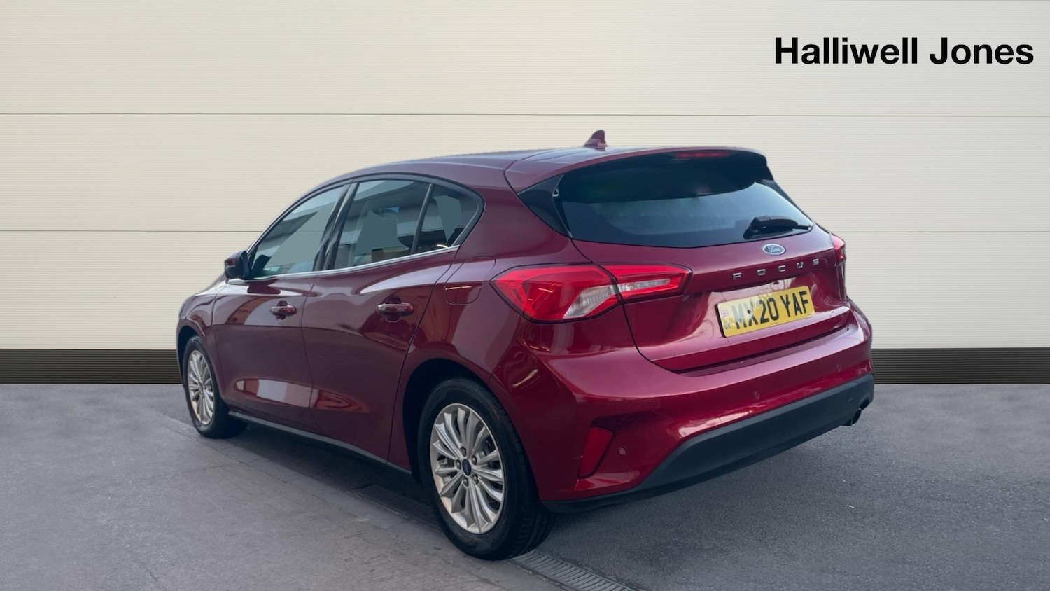 Used Ford Focus 2020 for sale - 76832418: Photo 2