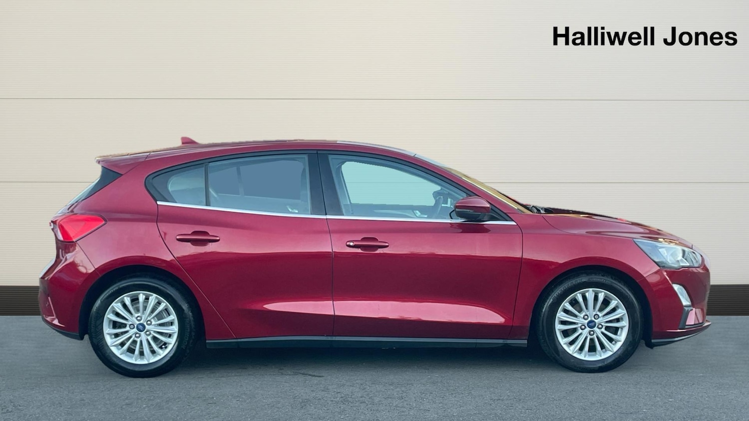 Used Ford Focus 2020 for sale - 76832418: Photo 3