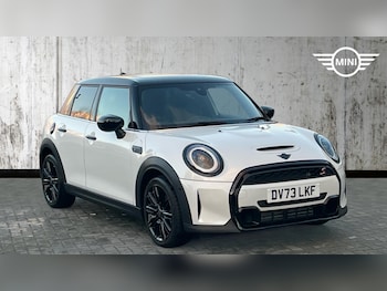 2023 (73) - 2.0 Cooper S Exclusive 5dr Auto