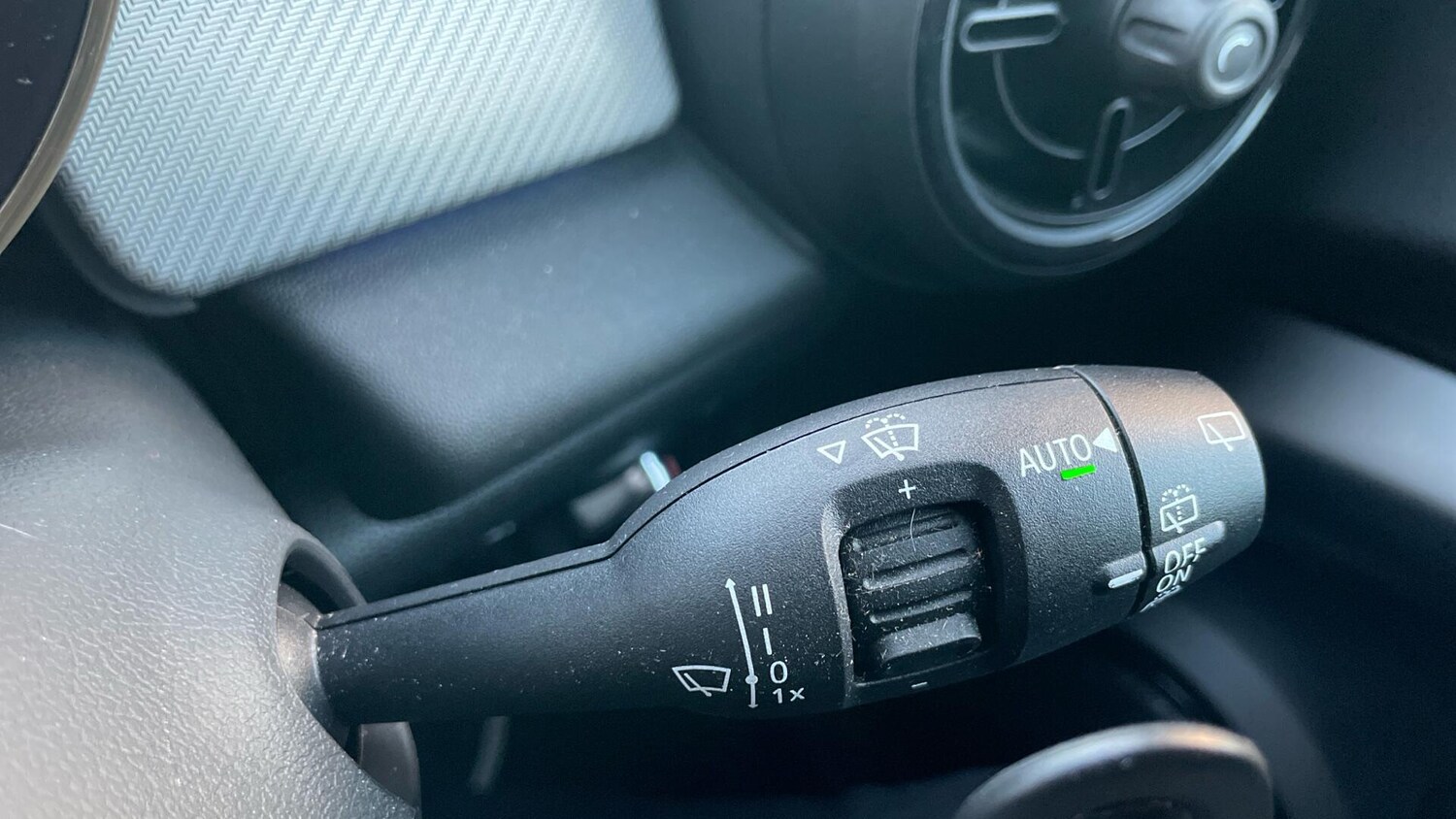 Used MINI Hatch 2023 for sale - 76832674: Photo 24