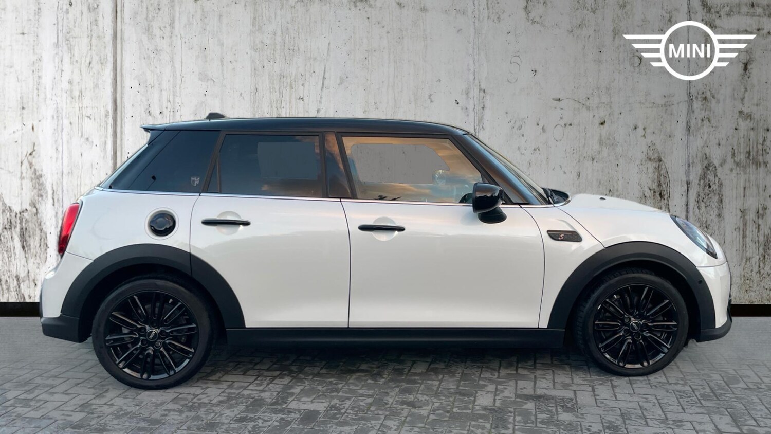 Used MINI Hatch 2023 for sale - 76832674: Photo 3