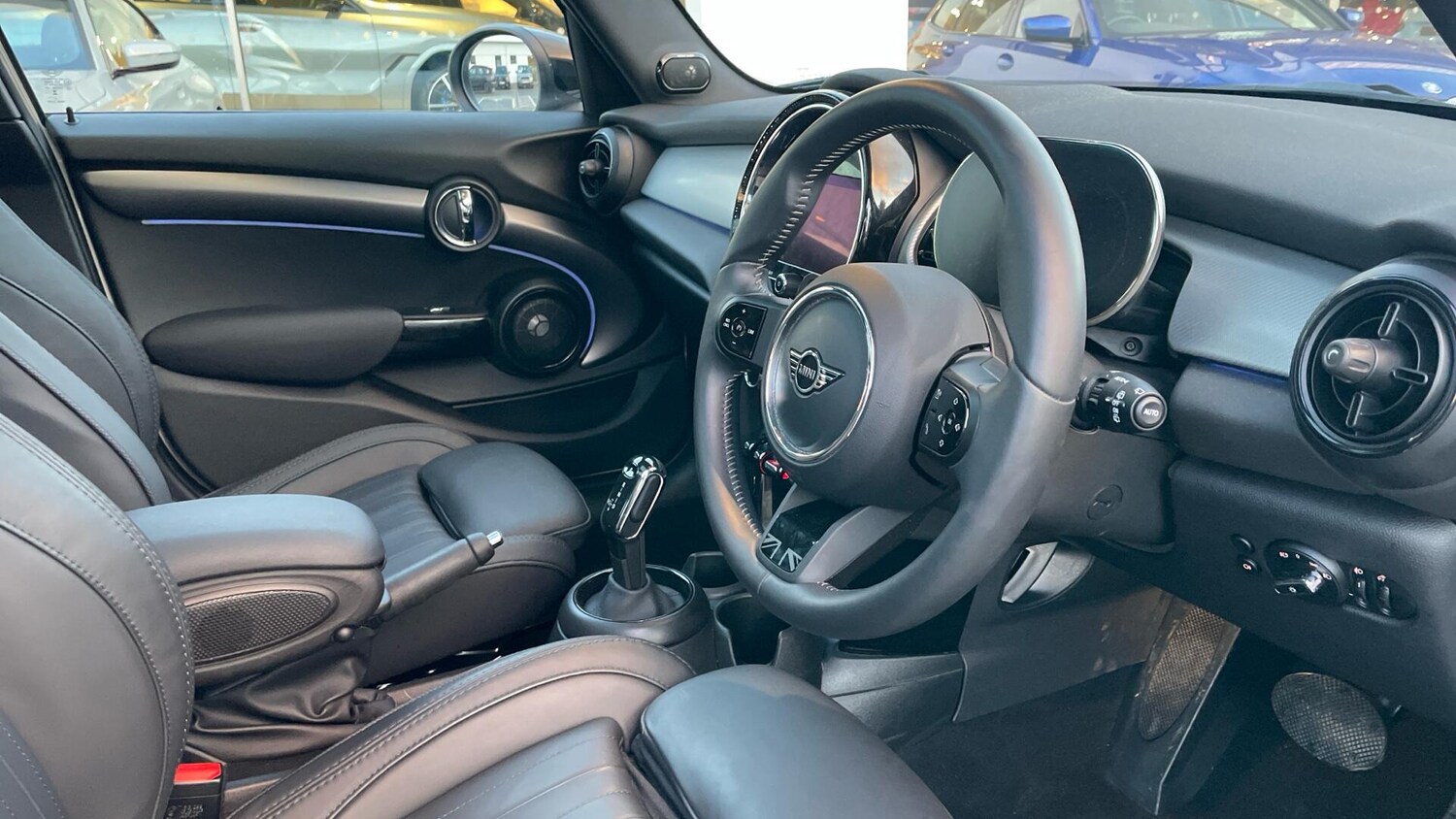 Used MINI Hatch 2023 for sale - 76832674: Photo 6