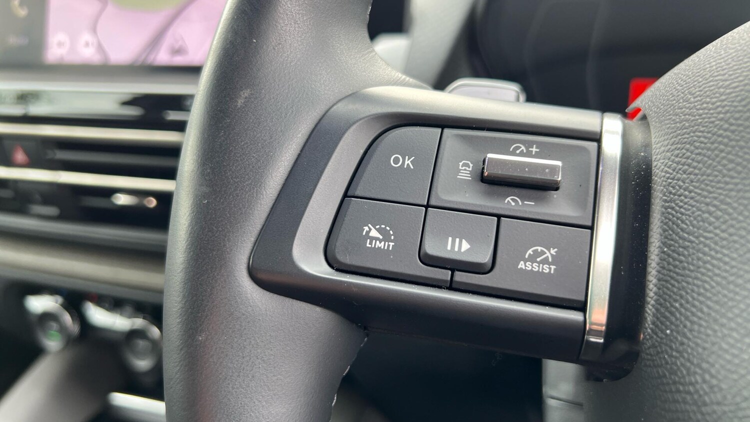 Used Citroen C5 X 2022 for sale - 76831862: Photo 24