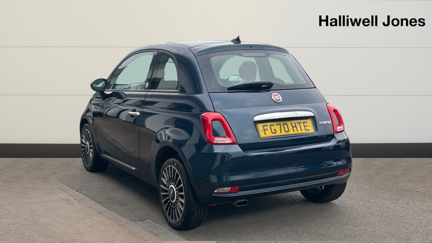 Used Fiat 500 2020 for sale - 76832179: Photo 2