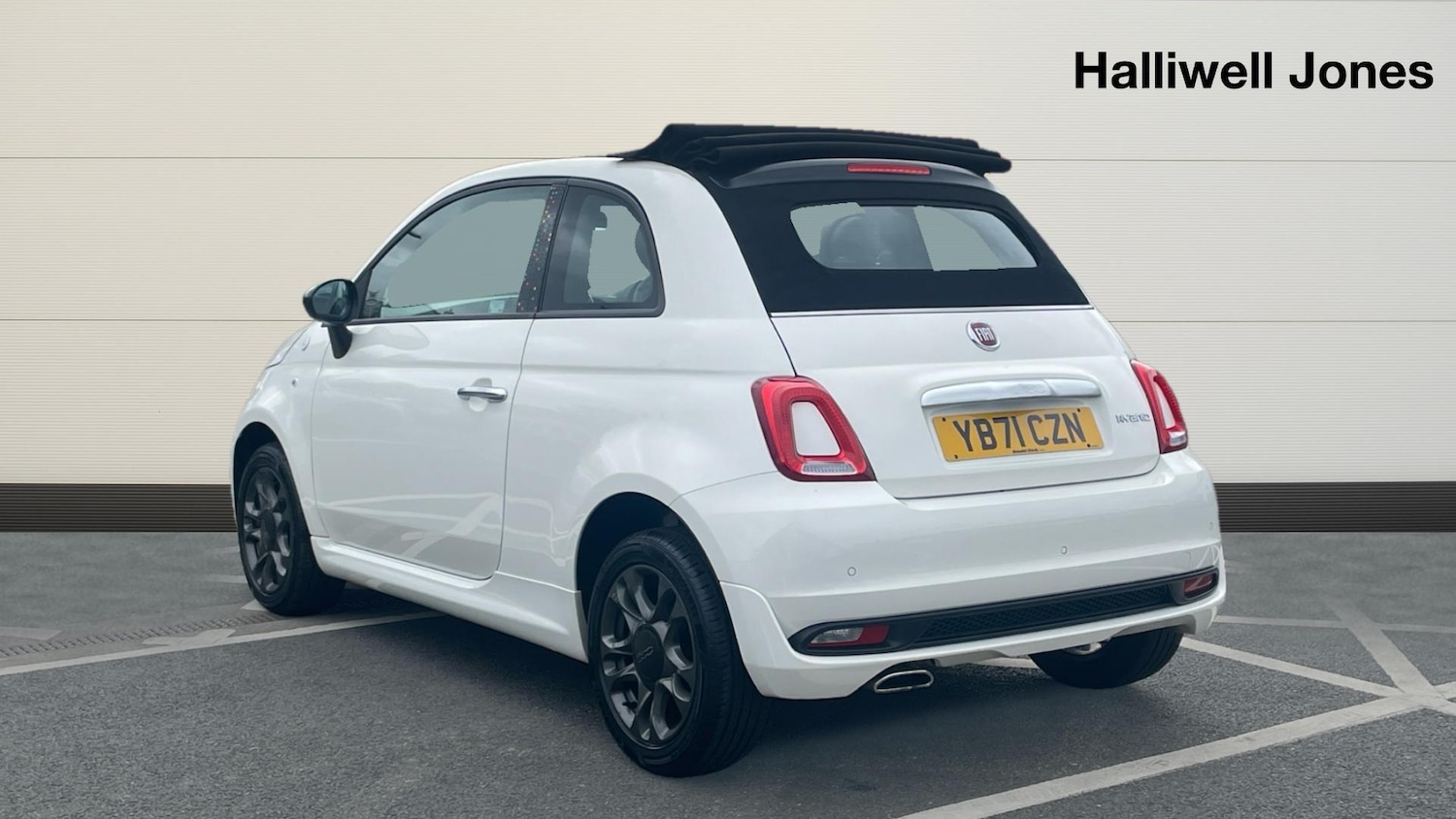 Used Fiat 500 2021 for sale - 76832413: Photo 2