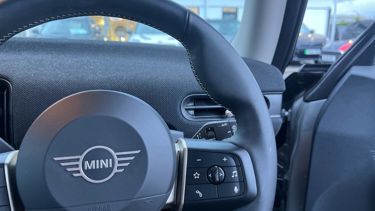 Used MINI Cooper 2024 for sale - 77315253: Photo 18