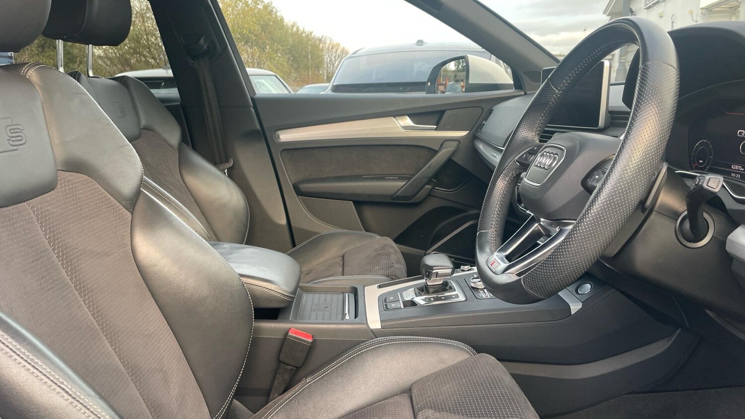 Used Audi Q5 2019 for sale - 76831860: Photo 11