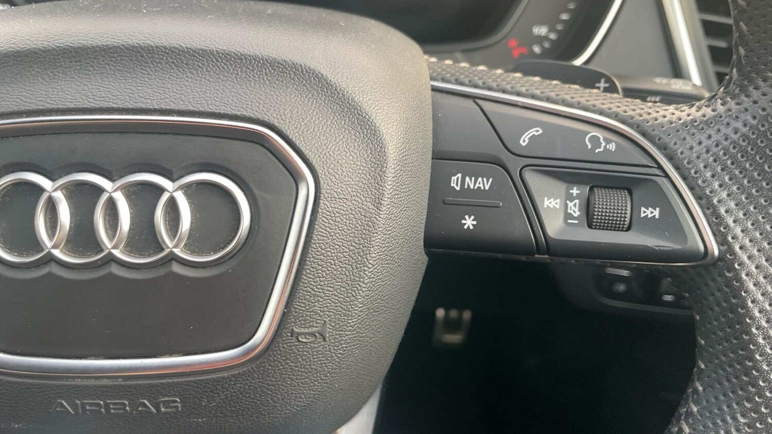 Used Audi Q5 2019 for sale - 76831860: Photo 18