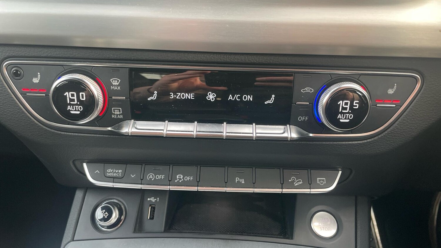 Used Audi Q5 2019 for sale - 76831860: Photo 21