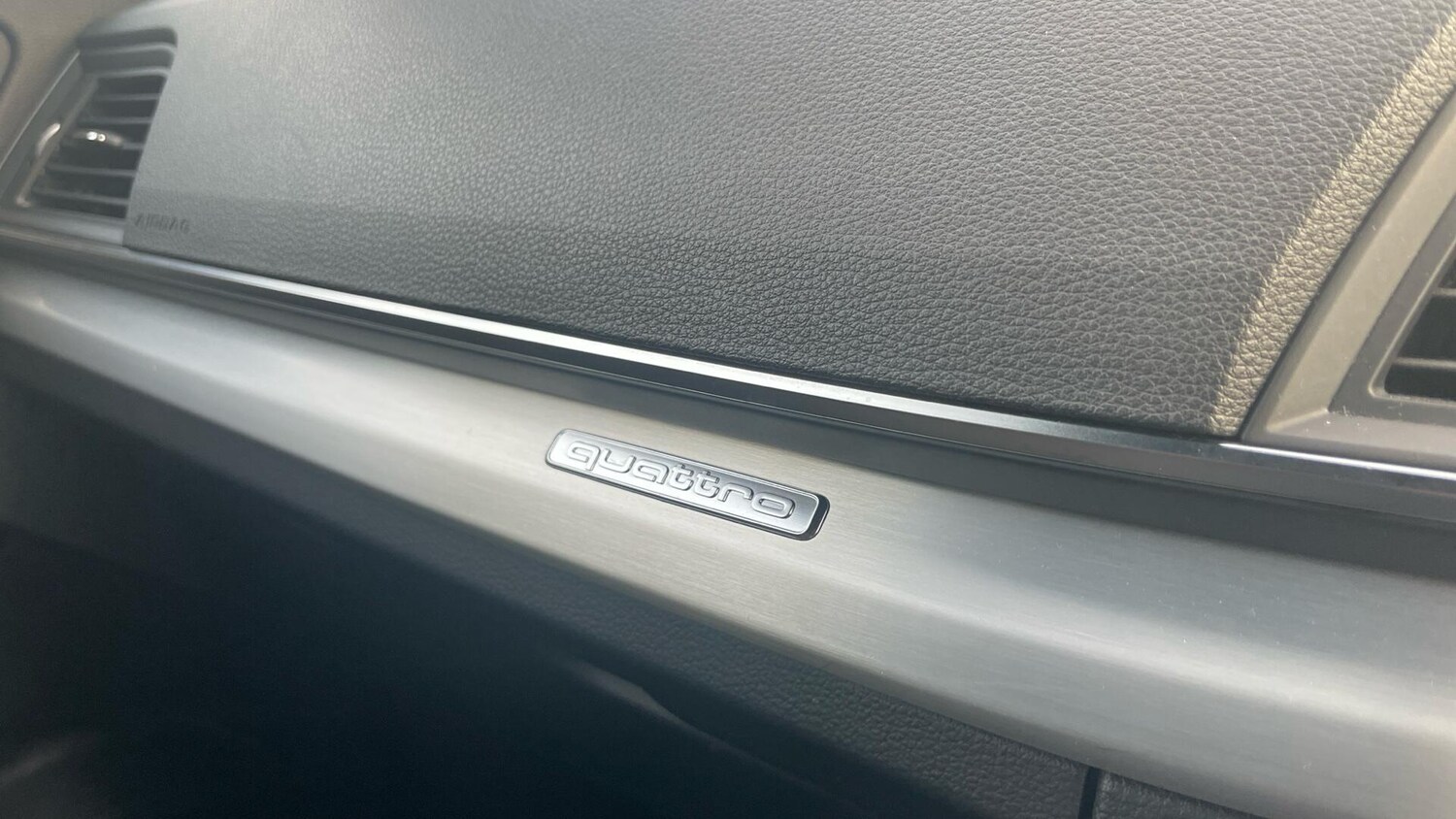 Used Audi Q5 2019 for sale - 76831860: Photo 26