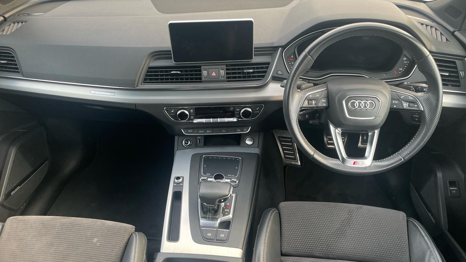 Used Audi Q5 2019 for sale - 76831860: Photo 4