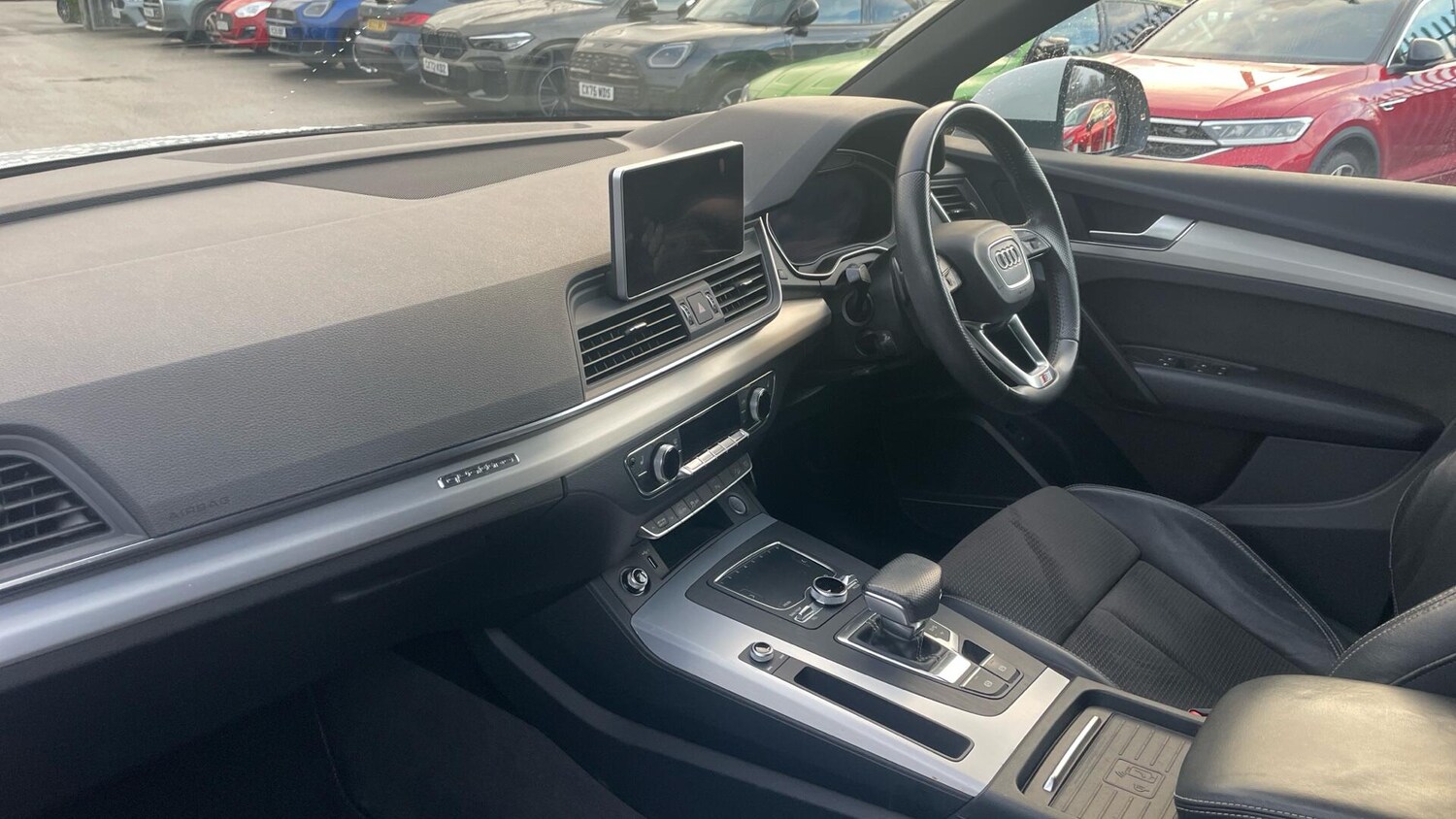 Used Audi Q5 2019 for sale - 76831860: Photo 7