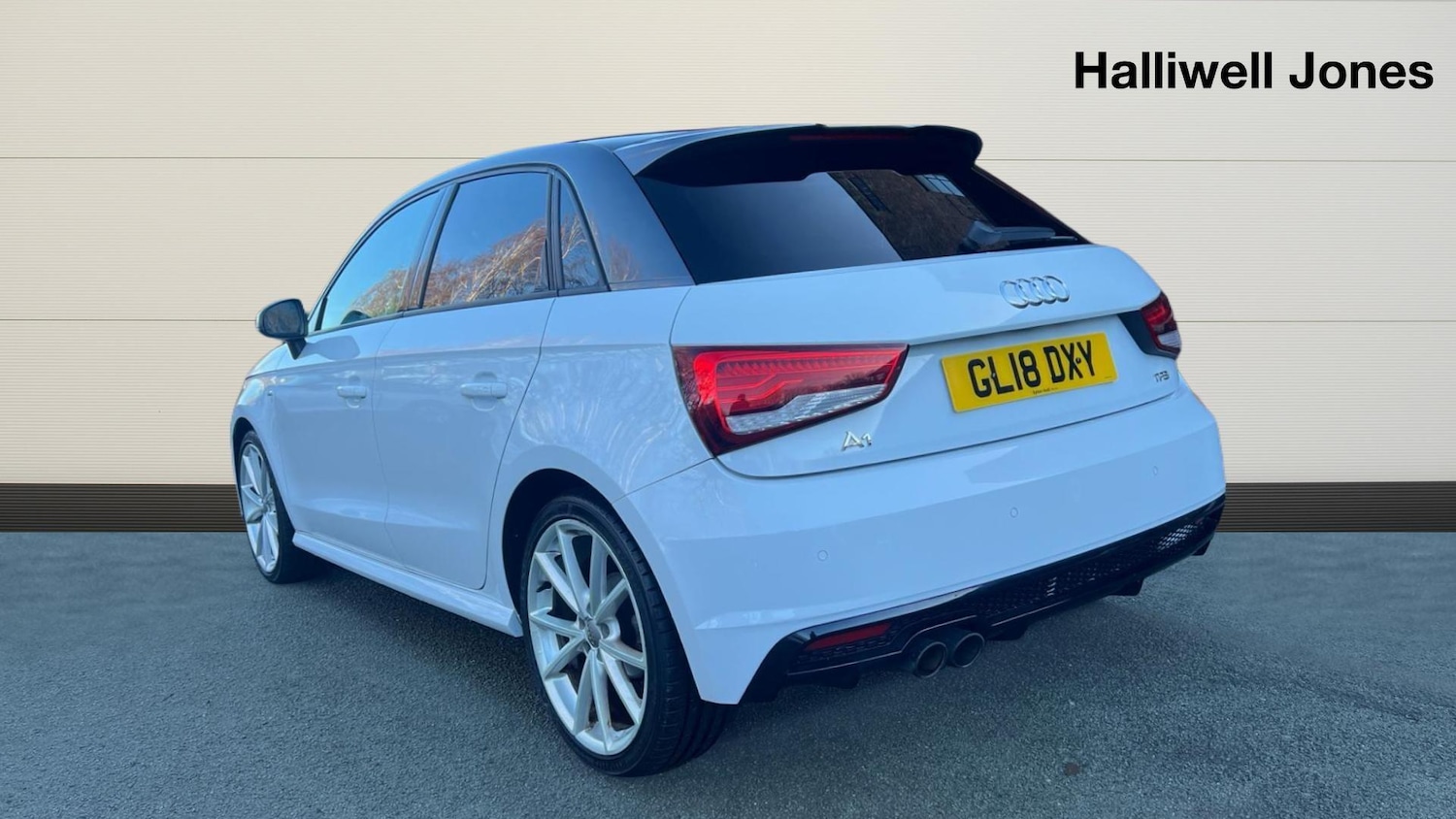 Used Audi A1 2018 for sale - 77016292: Photo 2
