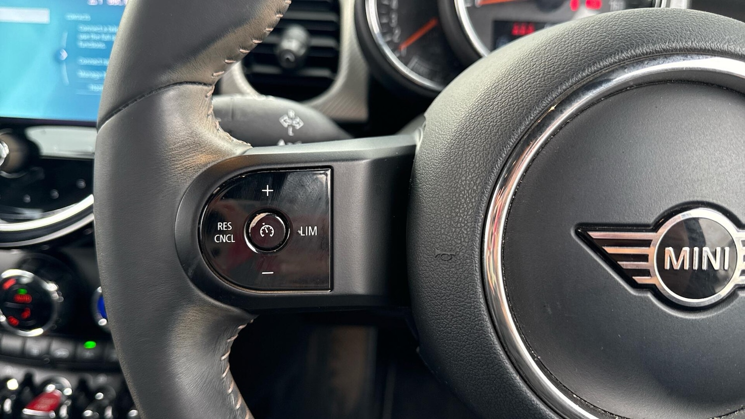 Used MINI Hatch 2022 for sale - 76912786: Photo 17