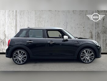 Used MINI Hatch 2022 for sale - 76912786: Photo