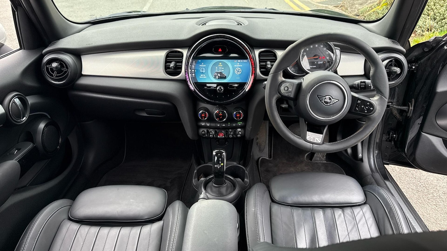 Used MINI Hatch 2022 for sale - 76912786: Photo 4