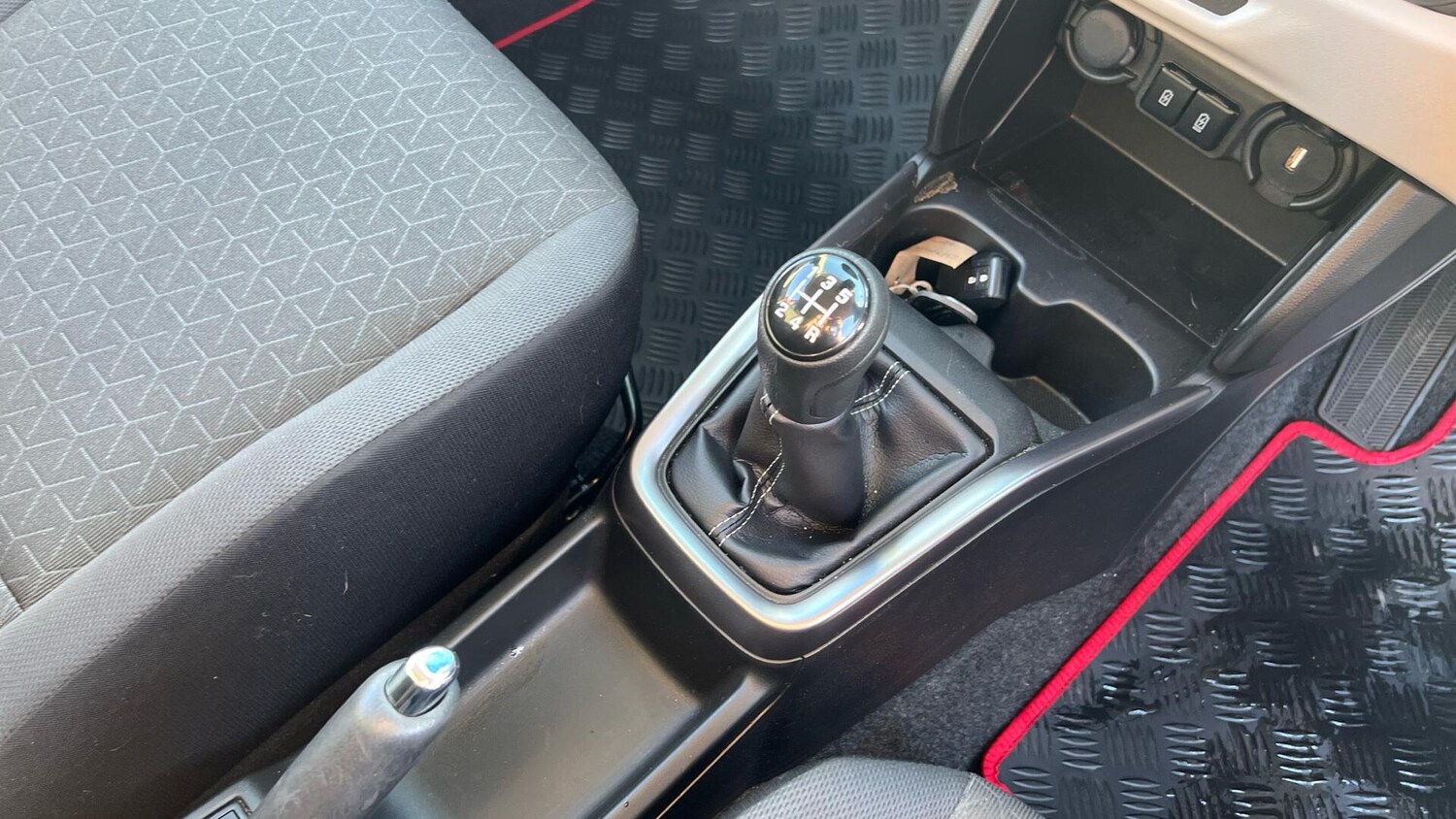 Used Suzuki Swift 2024 for sale - 76832780: Photo 10