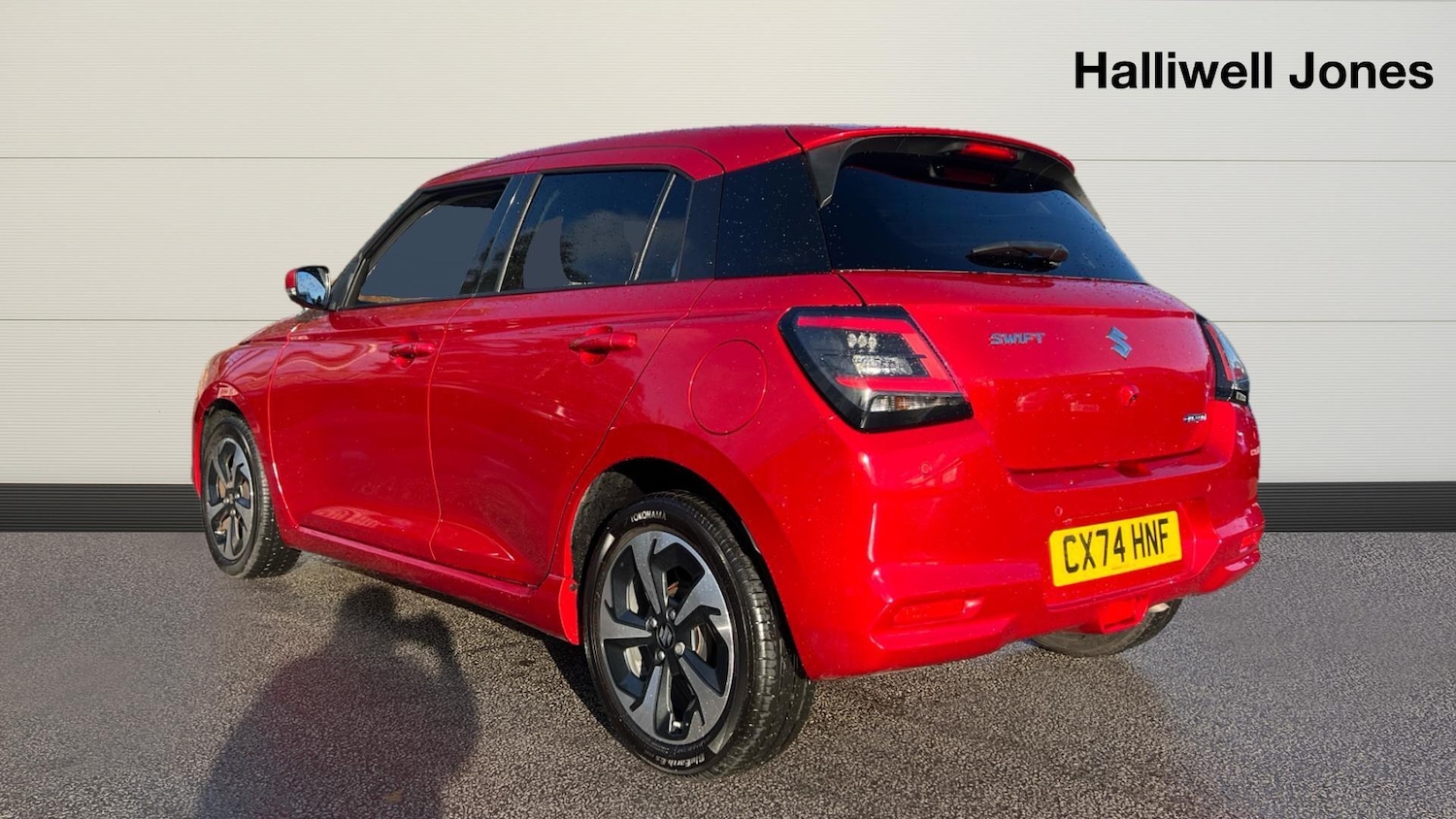 Used Suzuki Swift 2024 for sale - 76832780: Photo 2