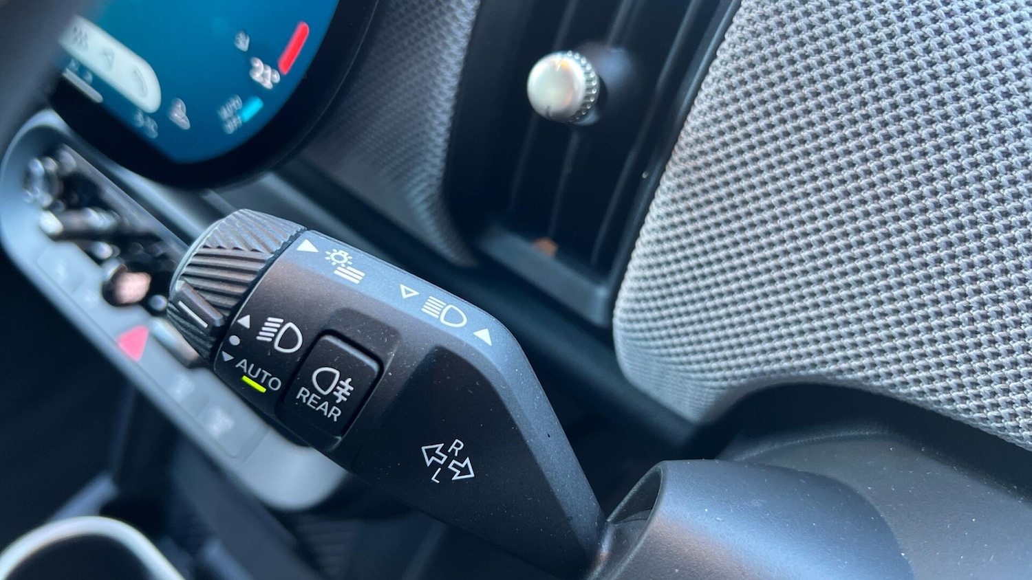 Used MINI Hatch 2024 for sale - 77091235: Photo 25