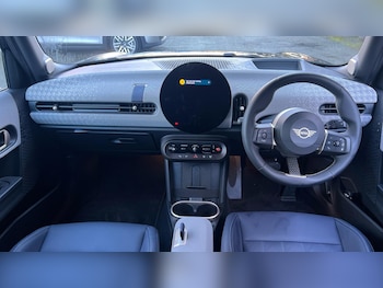 Used MINI Cooper 2024 for sale - 77091235: Photo