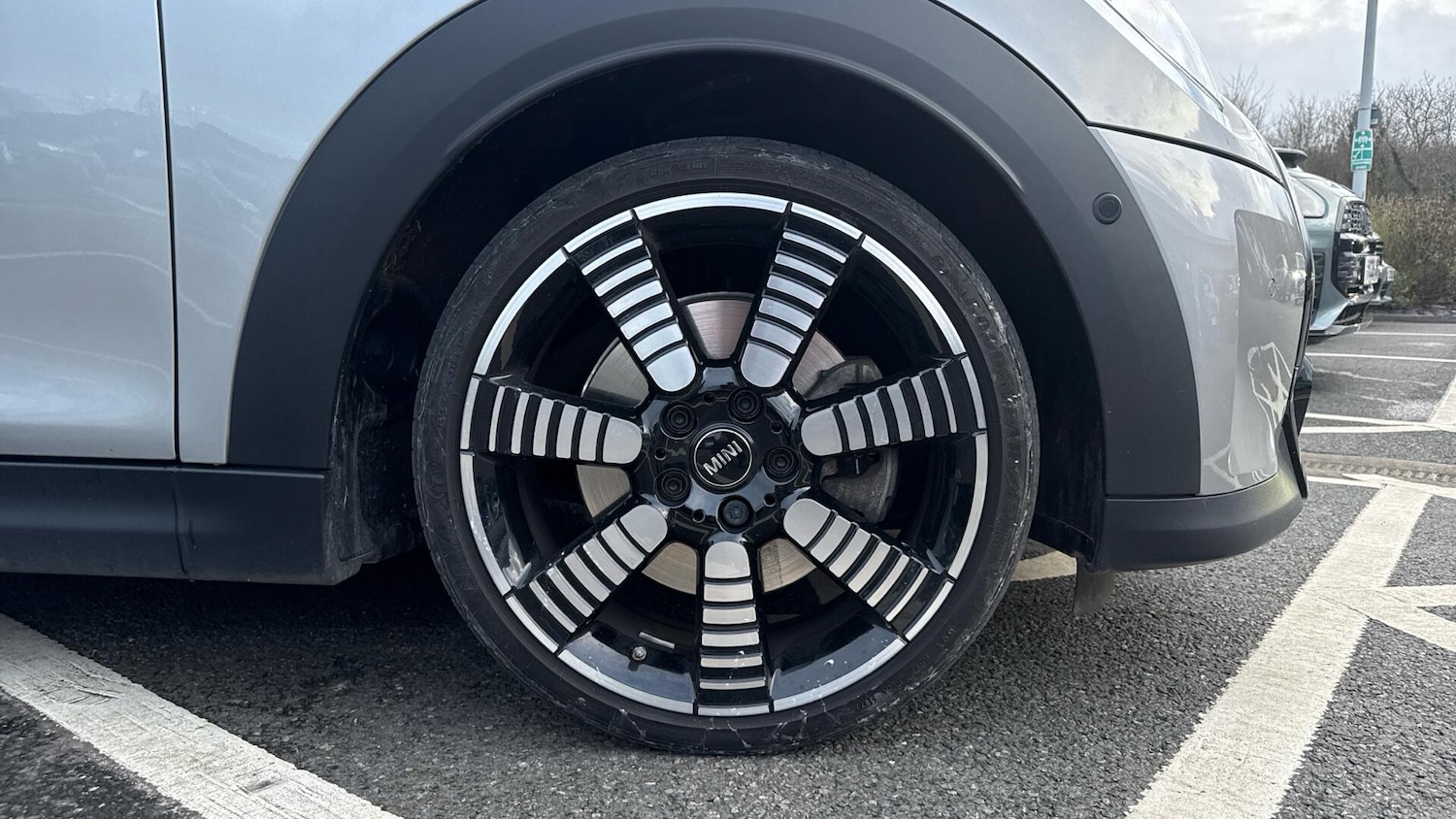 Used MINI Convertible 2024 for sale - 77097370: Photo 14