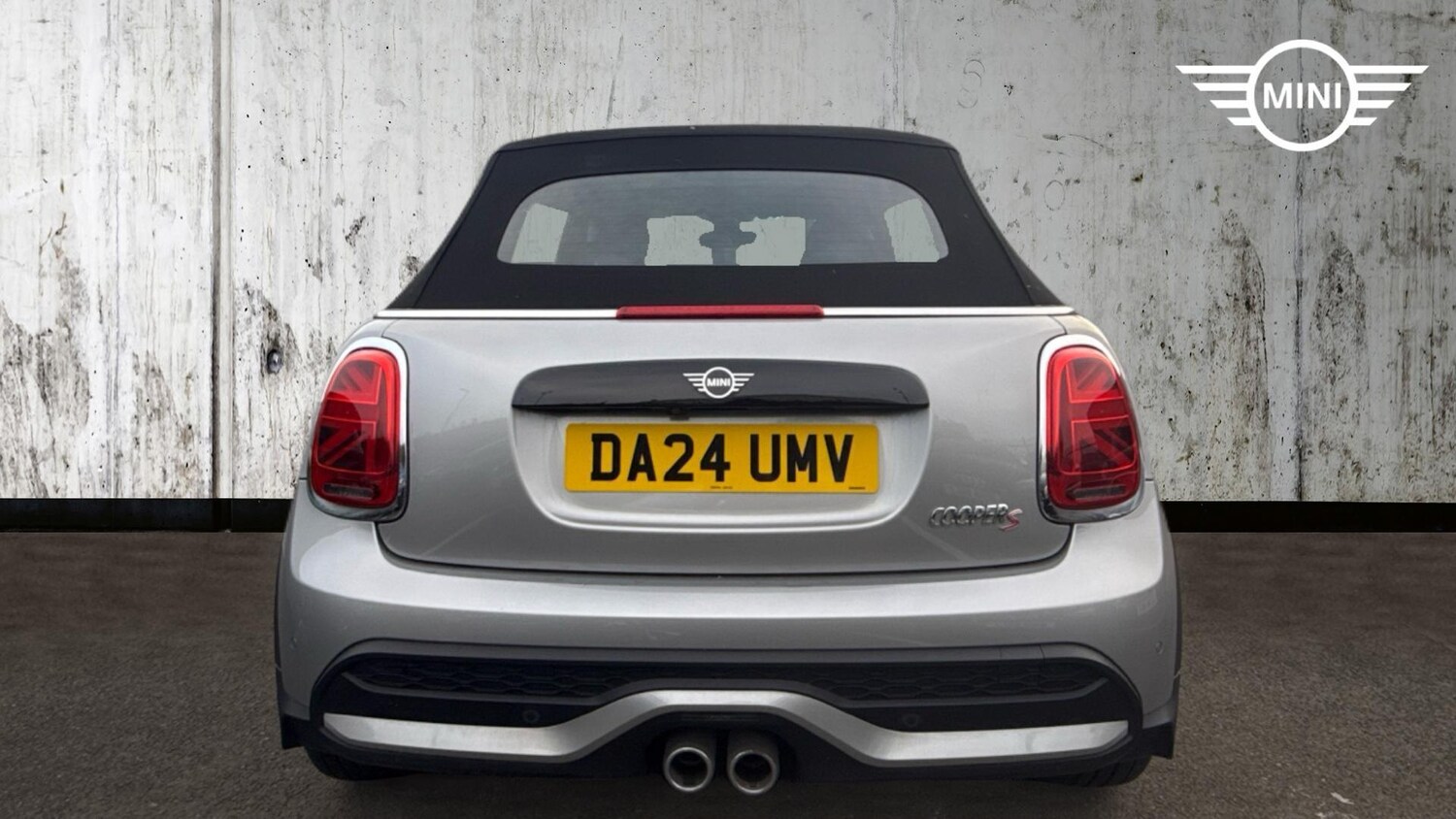 Used MINI Convertible 2024 for sale - 77097370: Photo 15