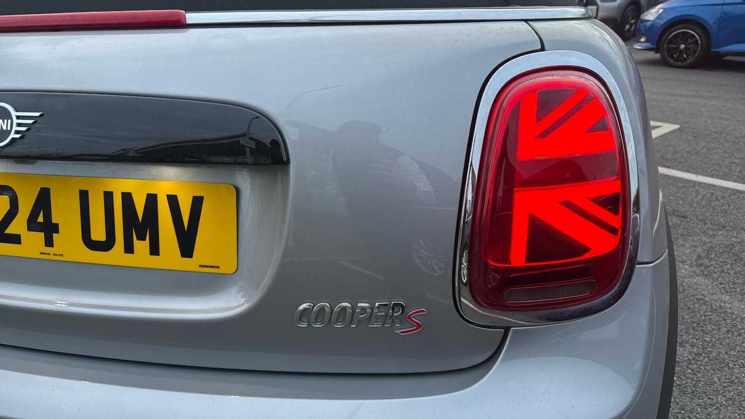 Used MINI Convertible 2024 for sale - 77097370: Photo 22