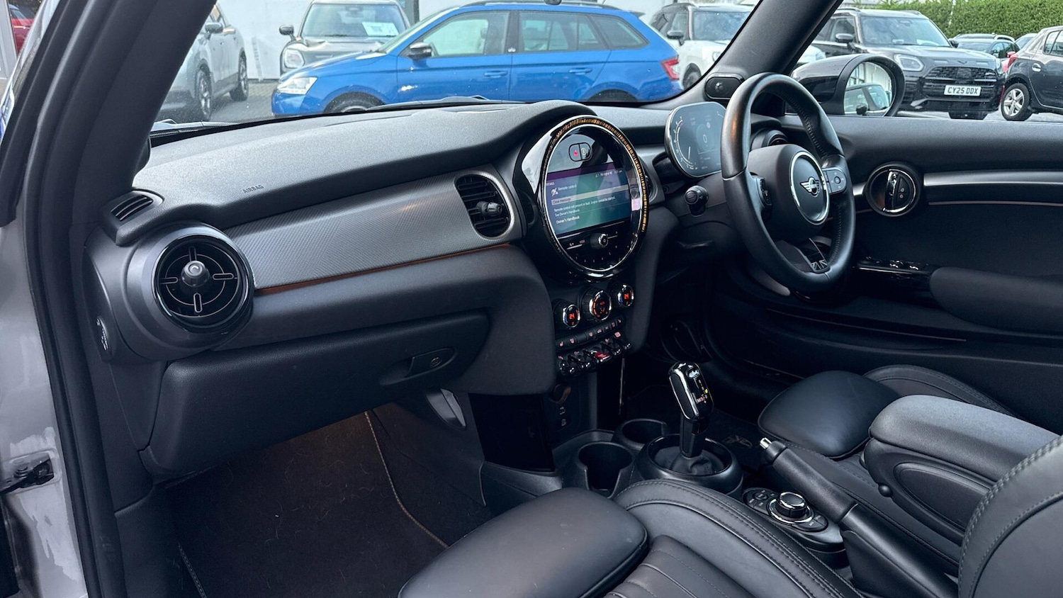 Used MINI Convertible 2024 for sale - 77097370: Photo 7