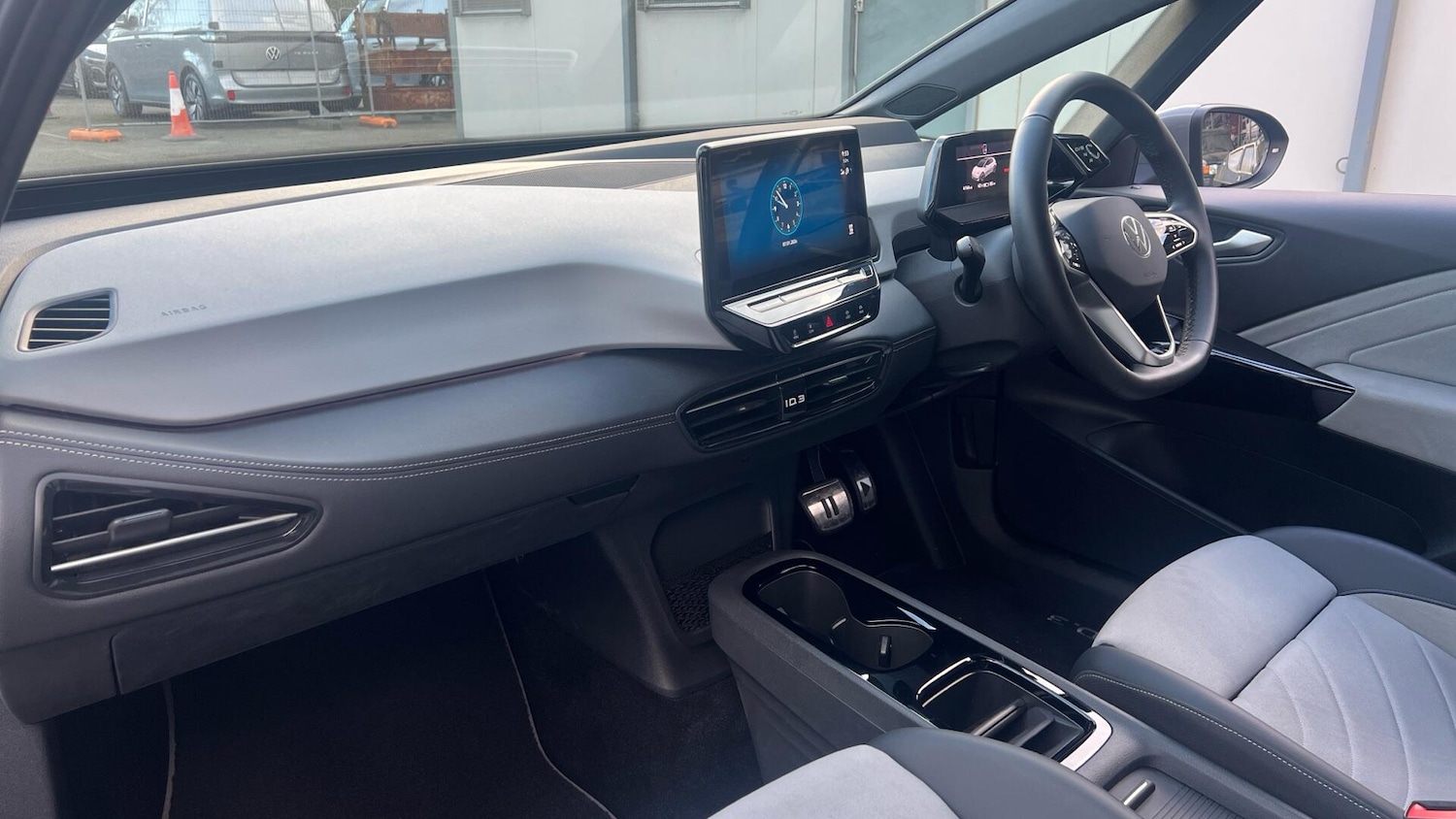 Used Volkswagen ID.3 2024 for sale - 77130649: Photo 7