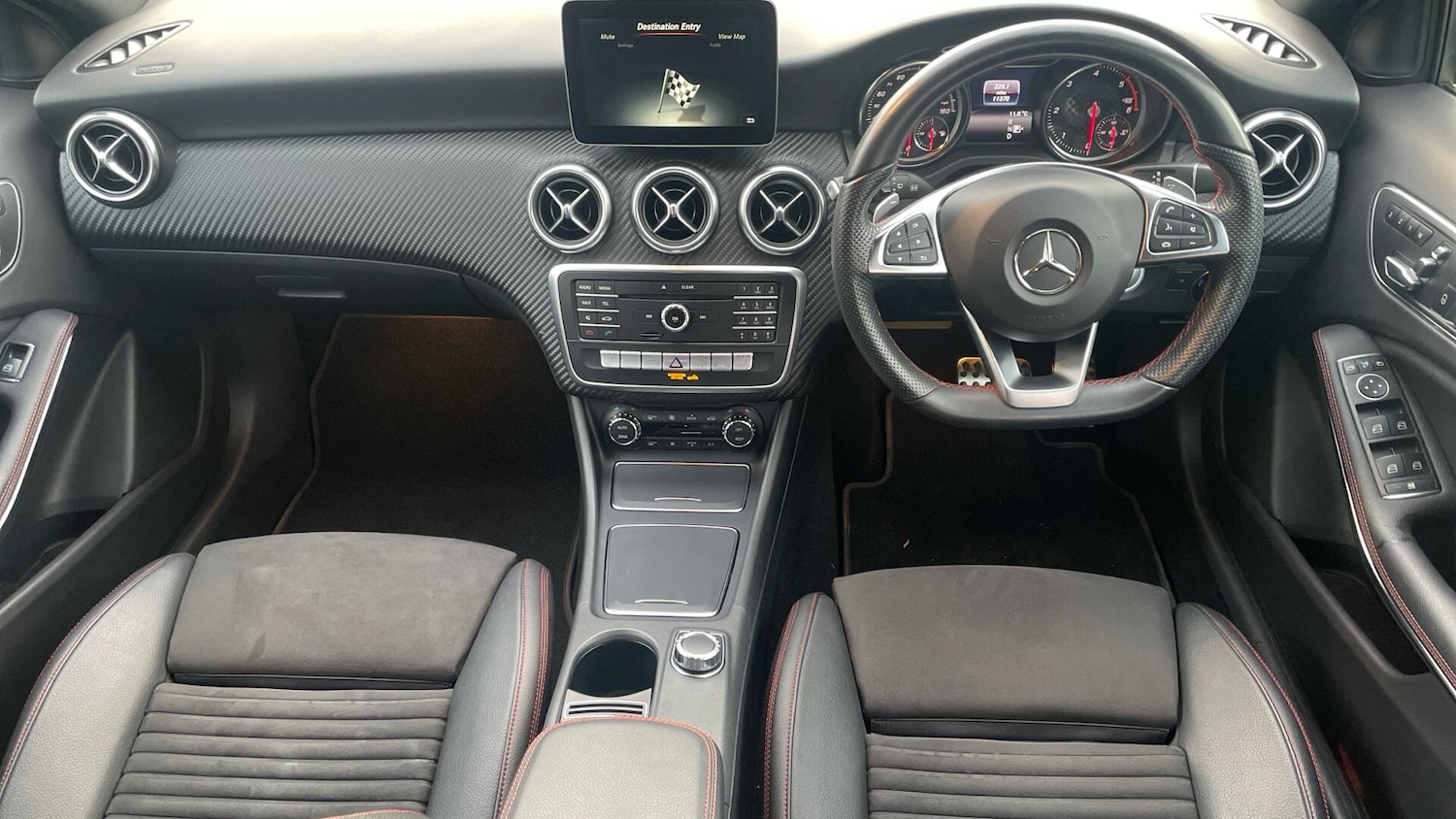 Used Mercedes-Benz A-Class 2018 for sale - 76832653: Photo 4