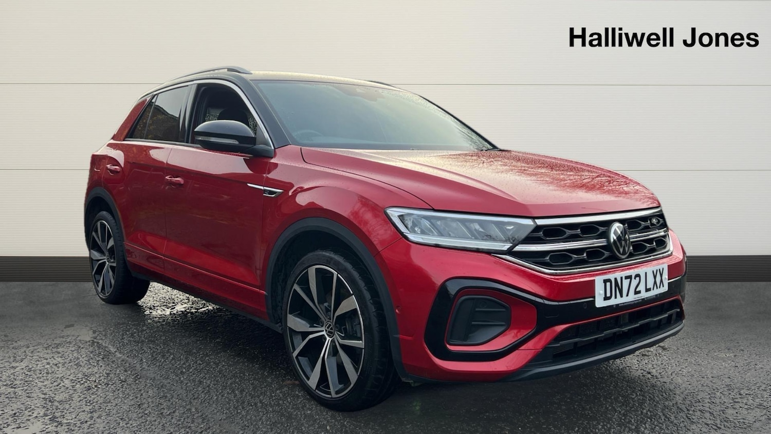 Used Volkswagen T-Roc 2022 for sale - 76839311: Photo 1