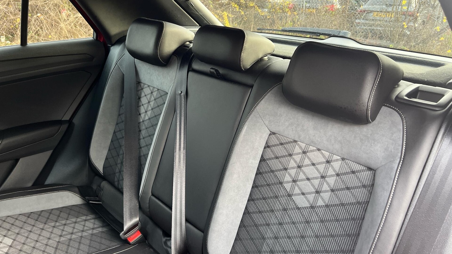 Used Volkswagen T-Roc 2022 for sale - 76839311: Photo 12