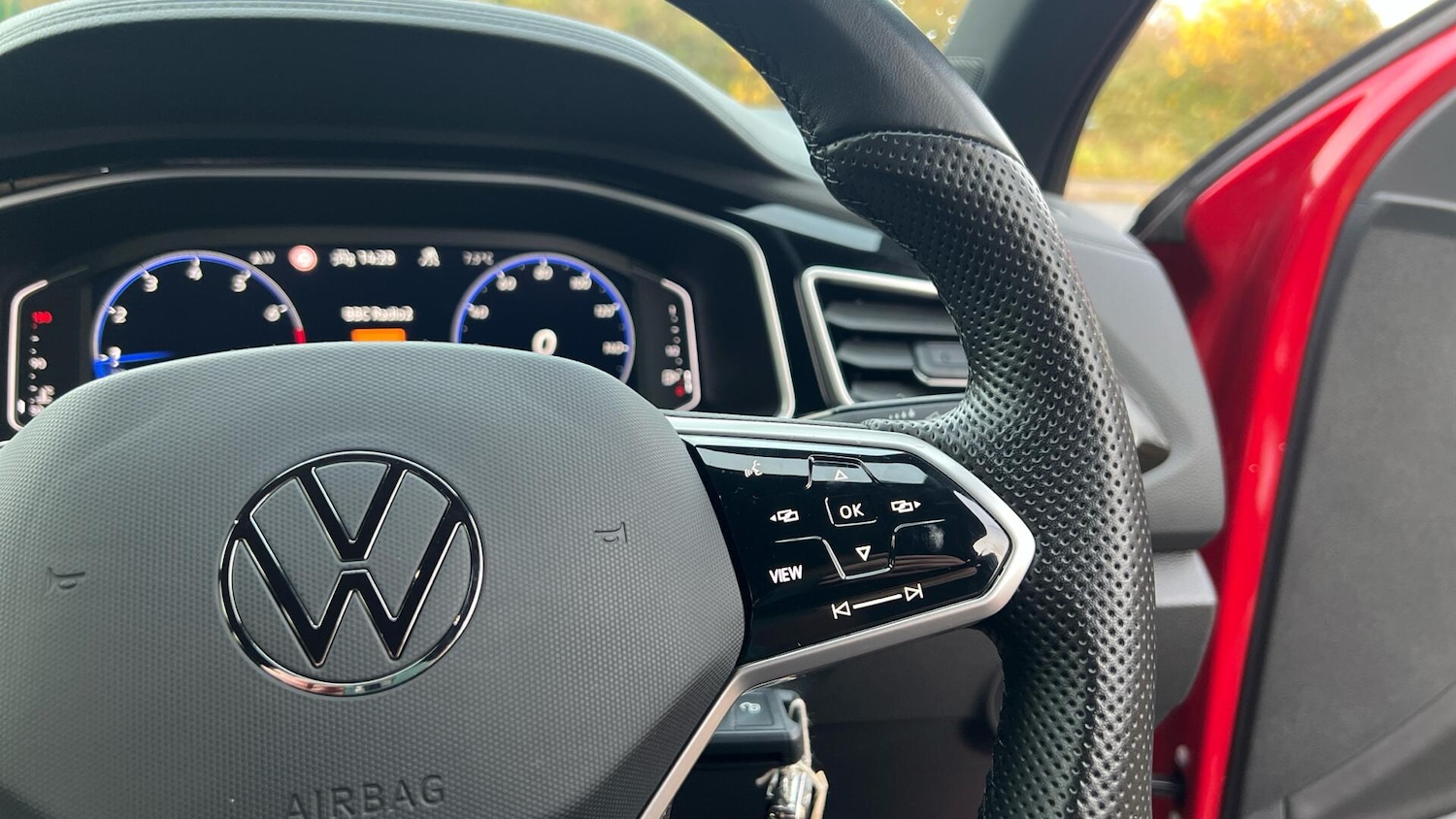 Used Volkswagen T-Roc 2022 for sale - 76839311: Photo 18