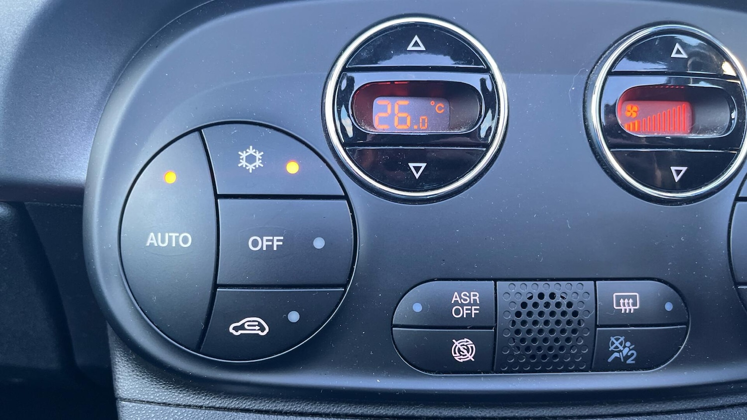 Used Fiat 500 2016 for sale - 76832503: Photo 44