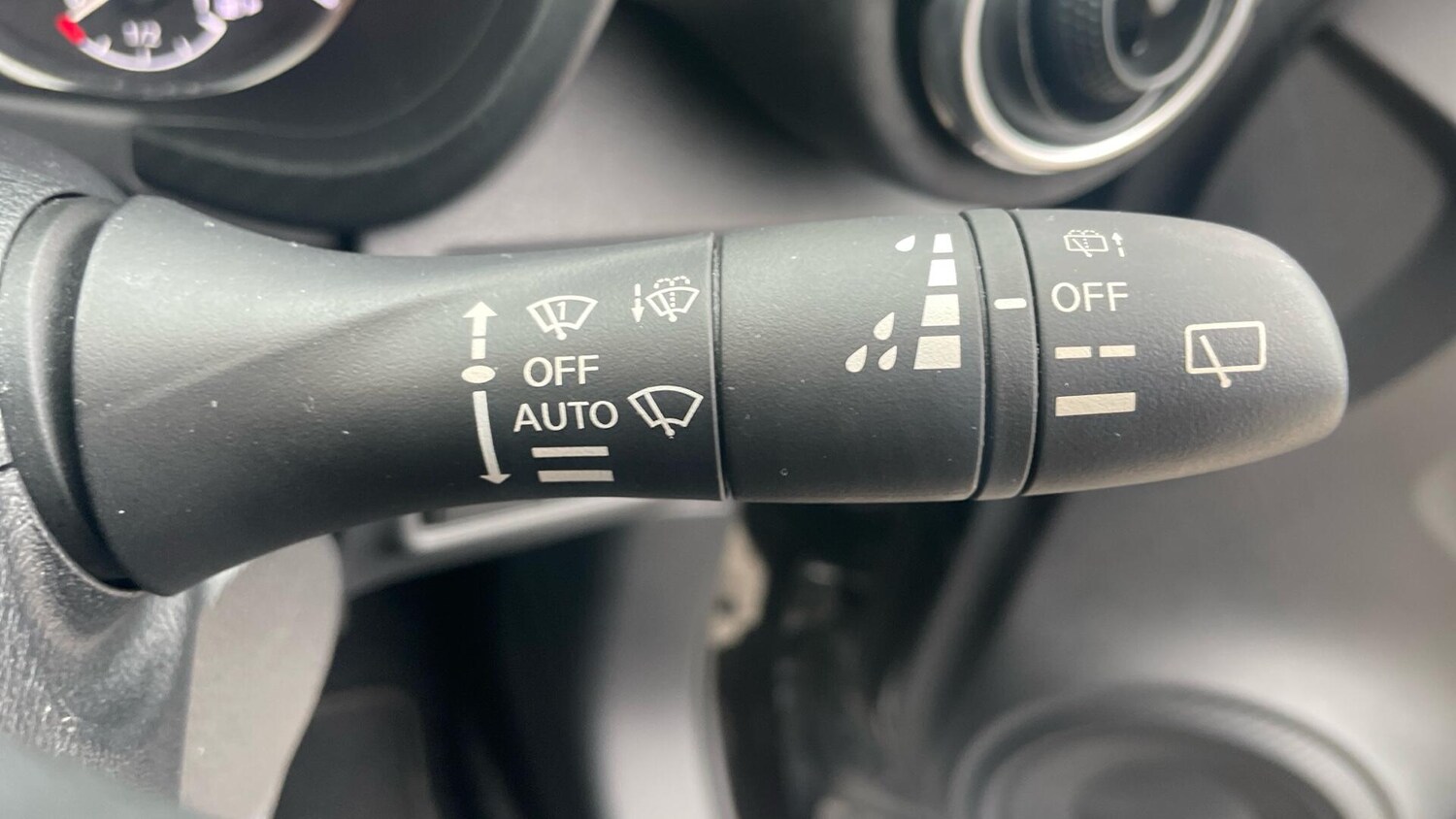 Used Nissan Juke 2023 for sale - 76832730: Photo 29