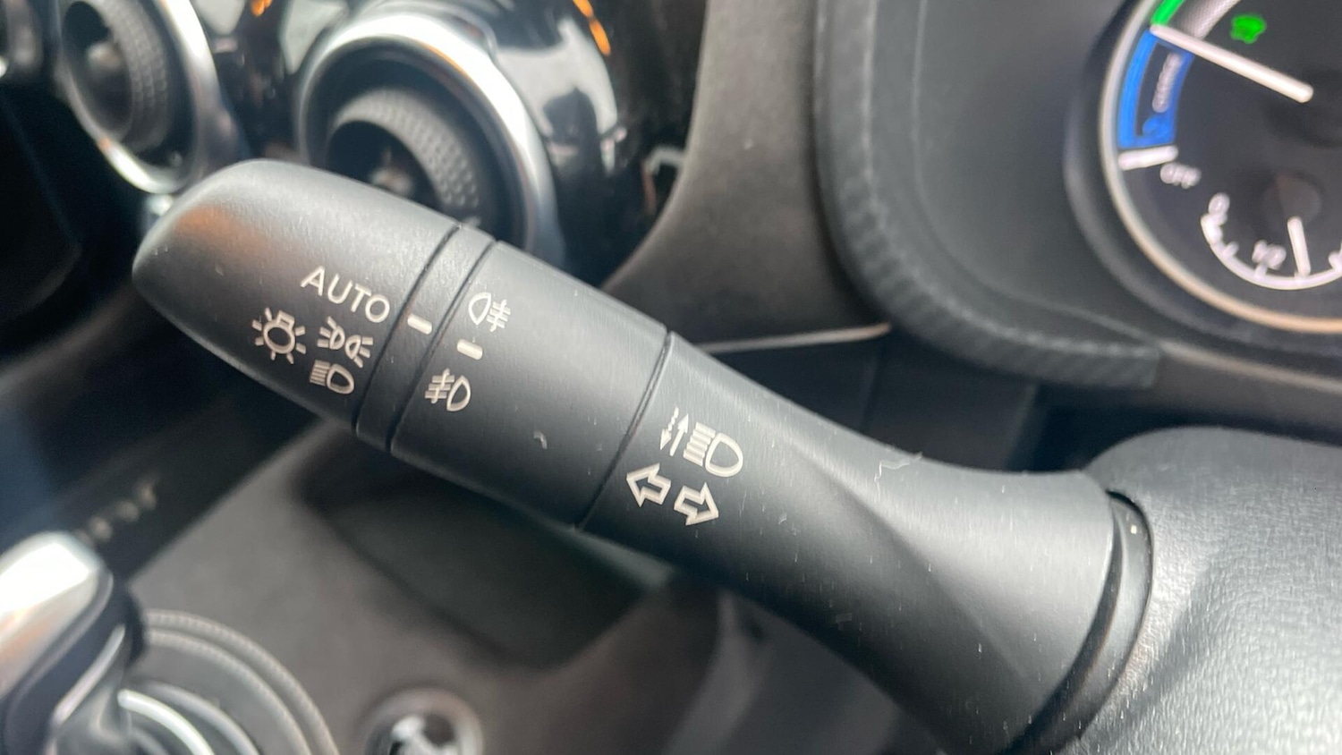 Used Nissan Juke 2023 for sale - 76832730: Photo 30