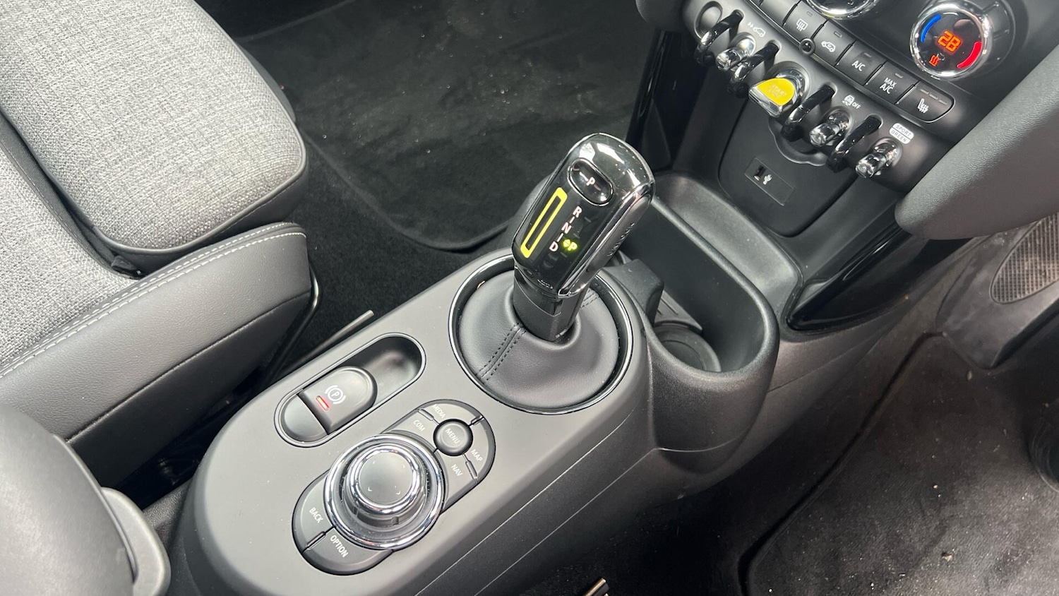 Used MINI Hatch 2023 for sale - 77315191: Photo 10