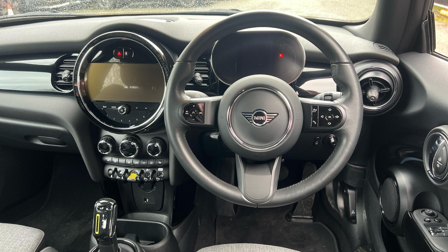 Used MINI Hatch 2023 for sale - 77315191: Photo 5