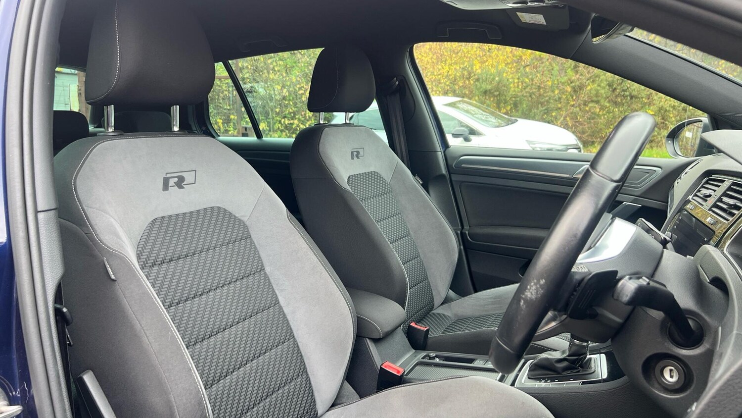 Used Volkswagen Golf 2019 for sale - 76831841: Photo 11