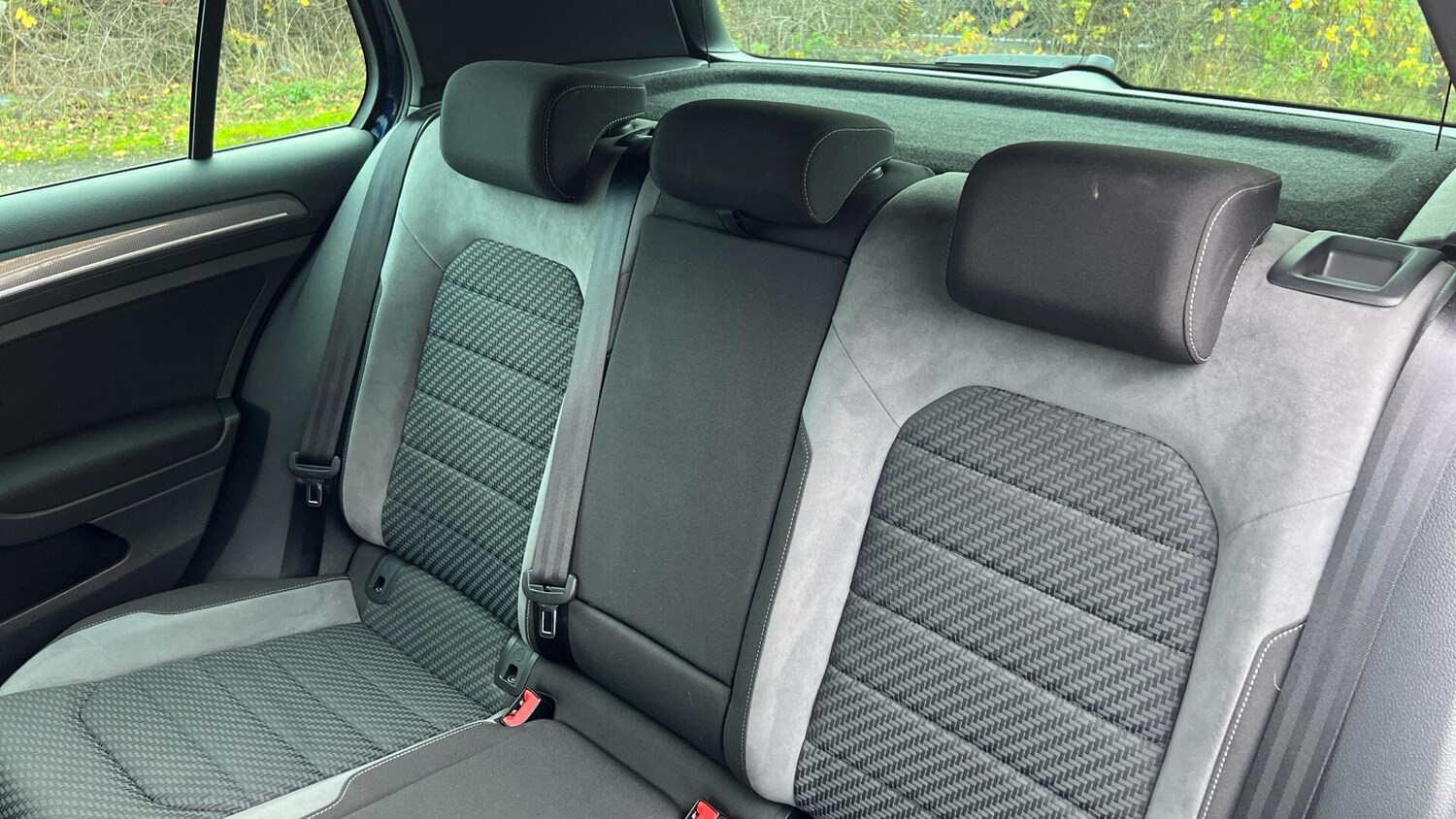 Used Volkswagen Golf 2019 for sale - 76831841: Photo 12