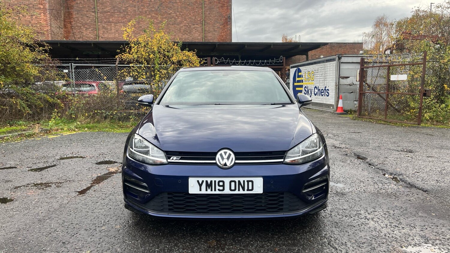 Used Volkswagen Golf 2019 for sale - 76831841: Photo 16