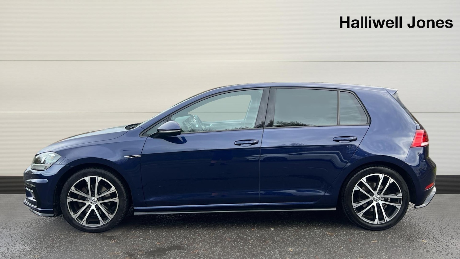 Used Volkswagen Golf 2019 for sale - 76831841: Photo 3