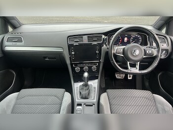 Used Volkswagen Golf 2019 for sale - 76831841: Photo
