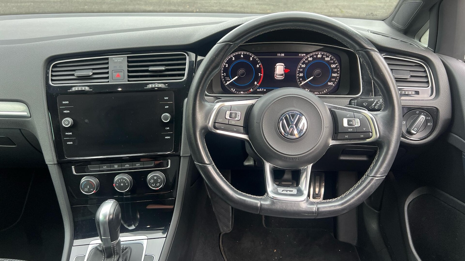 Used Volkswagen Golf 2019 for sale - 76831841: Photo 5