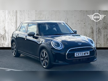 2023 (73) - 1.5 Cooper Exclusive 5dr Auto [Comfort/Nav Pack]