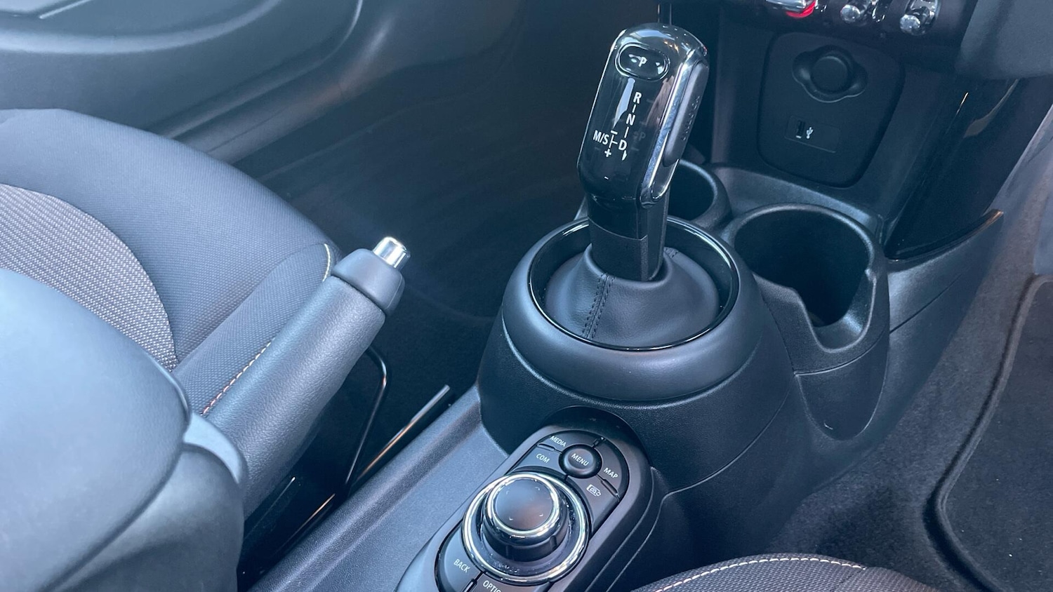 Used MINI Hatch 2023 for sale - 77015557: Photo 10