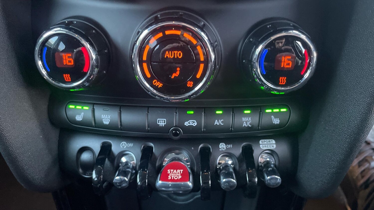 Used MINI Hatch 2023 for sale - 77015557: Photo 21