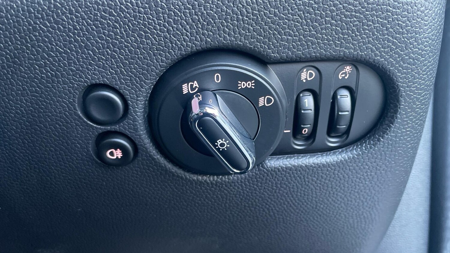 Used MINI Hatch 2023 for sale - 77015557: Photo 24